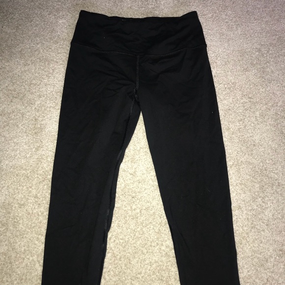 VICTORIAS  SECRET LEGGINGS - Picture 1 of 4